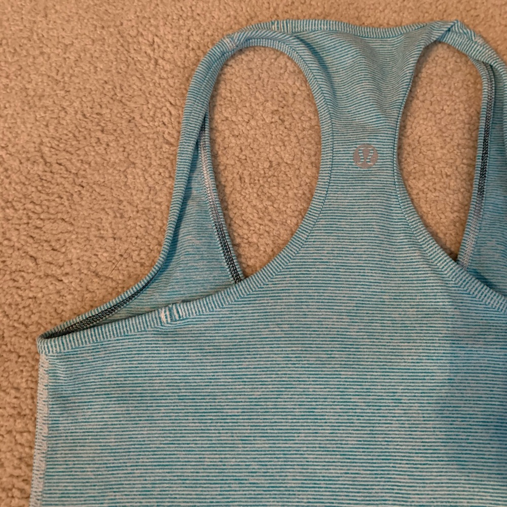 Lululemon Cool Razorback Tank - Picture 4 of 4